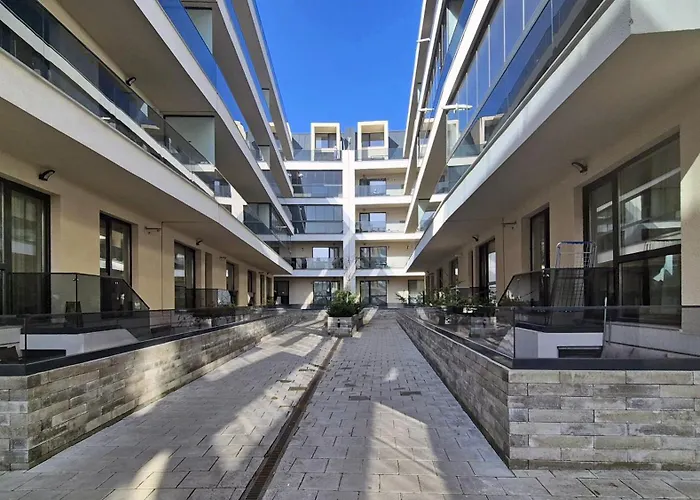 Parliament 1br By Wayfaris Apartment