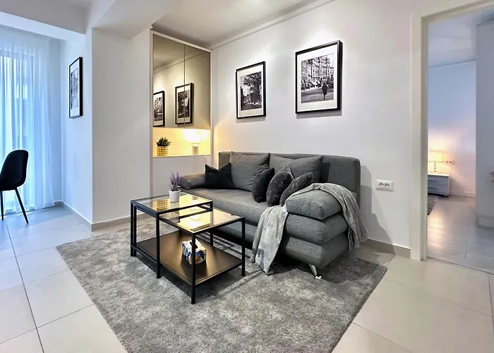 Parliament 1br By Wayfaris * Bucharest